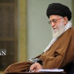 رهبر انقلاب: یاد گرامی شهیدان ضامن سلامت حرکت ملت ایران و منحرف نشدن از جهت‌گیری‌های انقلاب است