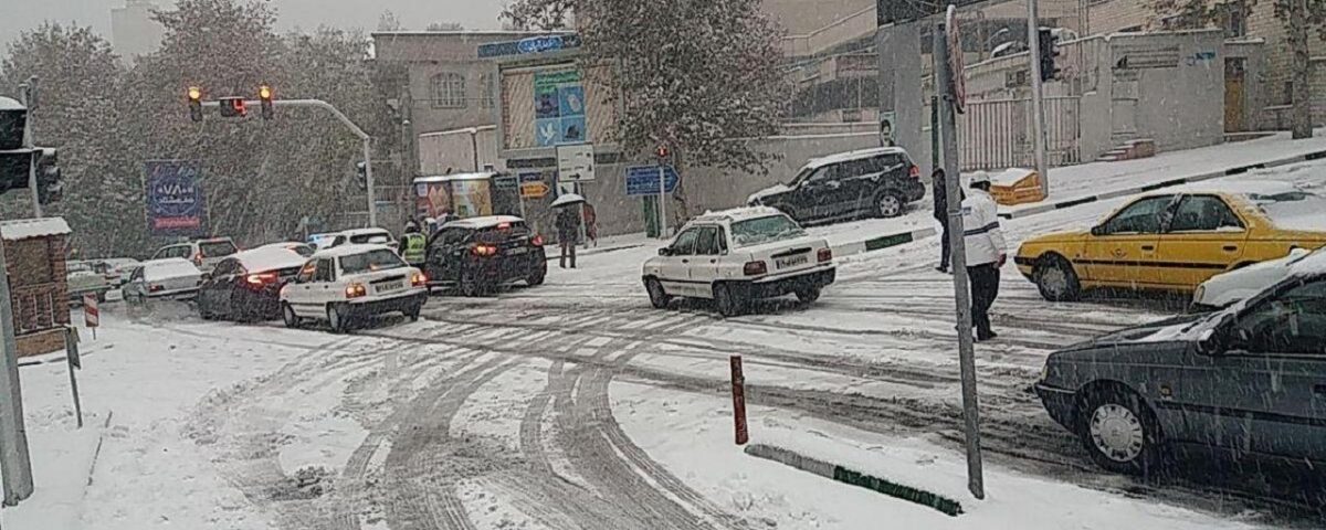 هشدار پلیس راه برای بارش برف و باران در ۱۴